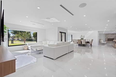 12425 SW 226th St, Miami FL - photo 13 of 75