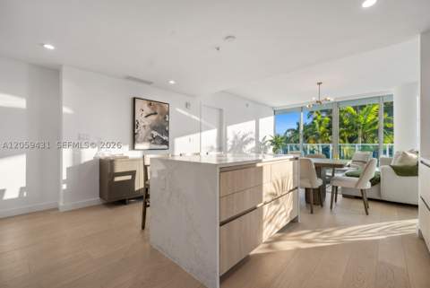 9221 E Bay Harbor Drive 212, Bay Harbor Islands FL - photo 12 of 42