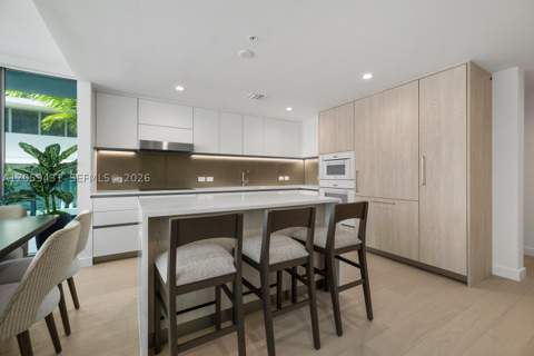 9221 E Bay Harbor Drive 212, Bay Harbor Islands FL - photo 15 of 42