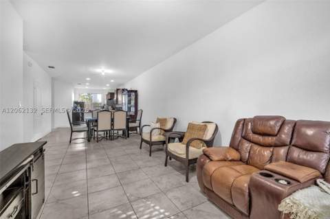 1429 SE 26th Ave, Homestead FL - photo 6 of 16