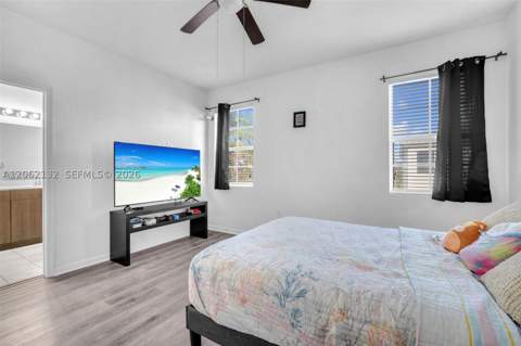 1429 SE 26th Ave, Homestead FL - photo 7 of 16
