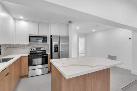 3400 NW 211th St, Miami Gardens FL - photo 16 of 41