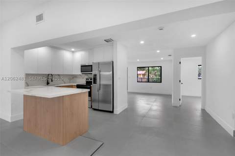 3400 NW 211th St, Miami Gardens FL - photo 17 of 41