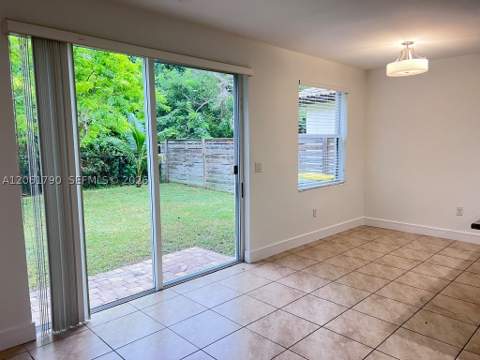 2190 SE 2nd St, Homestead FL - photo 11 of 30