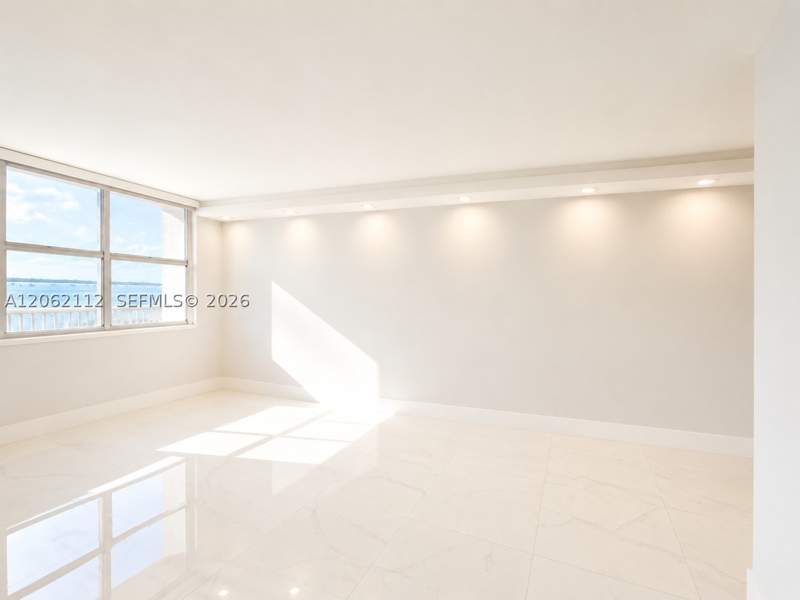 1 bedroom Condominium at 1420 Brickell Bay Dr 702E, Bayshore Place Condo, Miami — photo 3
