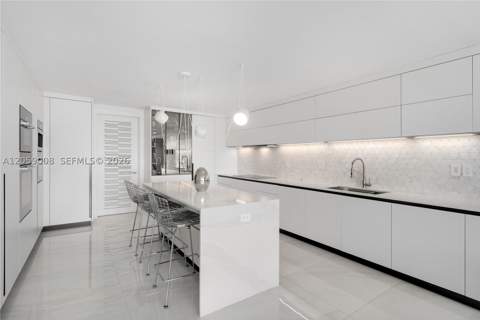 3535 Hiawatha Ave 504, Miami FL - photo 13 of 43