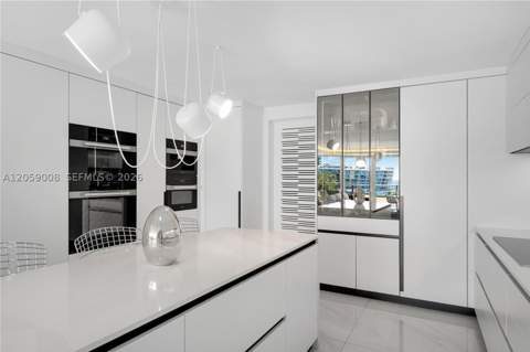 3535 Hiawatha Ave 504, Miami FL - photo 16 of 43