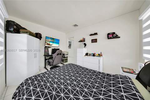 333 NW 60th Ave, Miami FL - photo 12 of 40