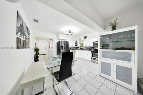 333 NW 60th Ave, Miami FL - photo 21 of 40