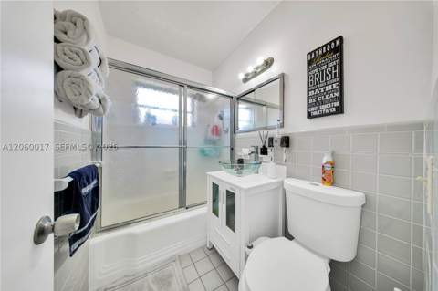 333 NW 60th Ave, Miami FL - photo 6 of 40