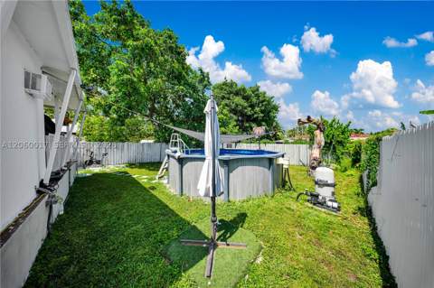 333 NW 60th Ave, Miami FL - photo 9 of 40