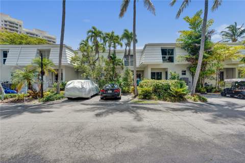 224 Sea View Dr 104, Key Biscayne FL - photo 11 of 45