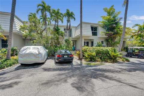 224 Sea View Dr 104, Key Biscayne FL - photo 13 of 45