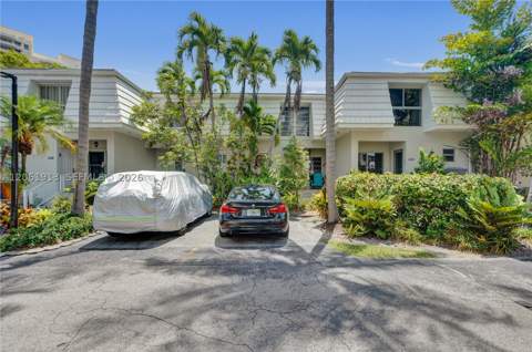 224 Sea View Dr 104, Key Biscayne FL - photo 16 of 45