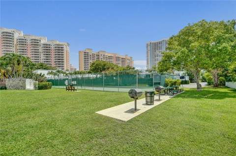224 Sea View Dr 104, Key Biscayne FL - photo 7 of 45