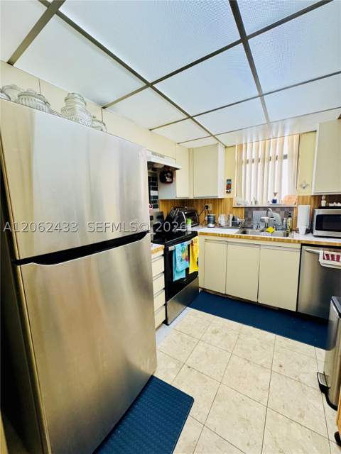 18181 NE 31st Ct Ph03, Aventura FL - photo 10 of 31