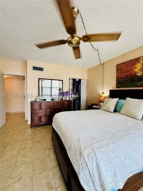 18181 NE 31st Ct Ph03, Aventura FL - photo 14 of 31