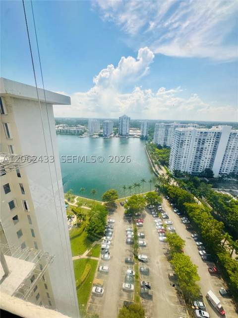 18181 NE 31st Ct Ph03, Aventura FL - photo 18 of 31