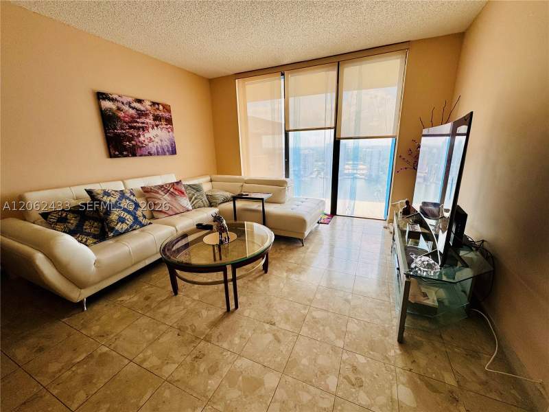 2 bedroom Condominium at 18181 NE 31st Ct Ph03, Tower At Biscayne Cove Co, Aventura — photo 5