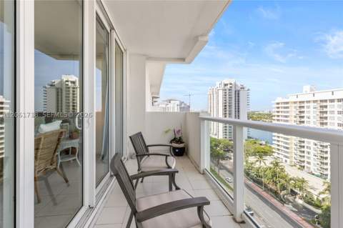 5601 Collins Ave 1515, Miami Beach FL - photo 12 of 38