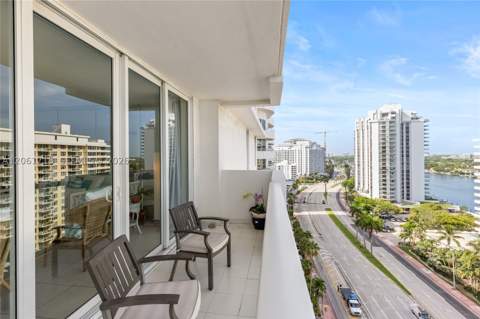 5601 Collins Ave 1515, Miami Beach FL - photo 13 of 38