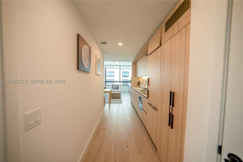 2 bedroom Condominium at 225 N Miami Ave 2912, District 225 Condo, Miami — photo 2