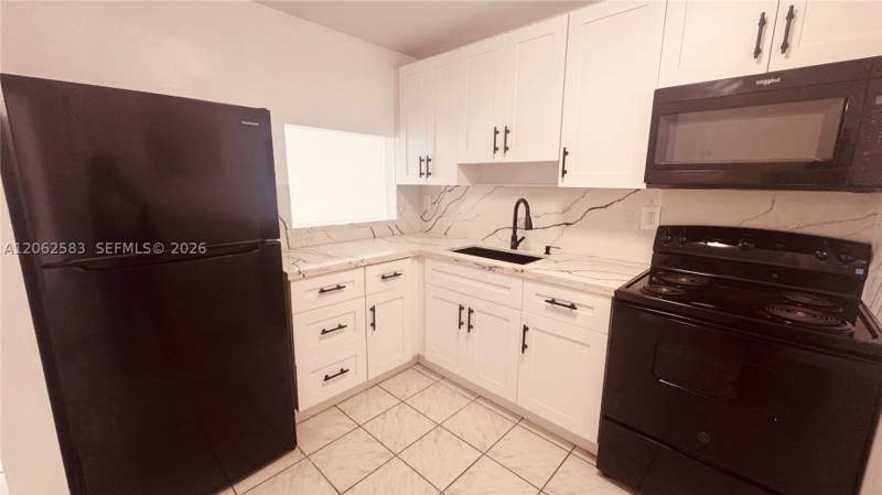 2 bedroom Condominium at 11311 SW 200th St 311-D, Caribbean Gardens Condo, Miami — photo 5