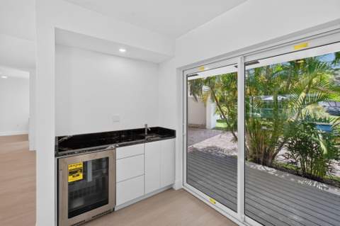 631 N Mashta Drive, Key Biscayne FL - photo 16 of 49
