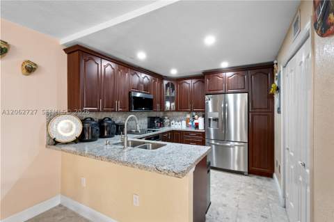 15680 SW 82nd Cir Ln 8-8, Miami FL - photo 21 of 42