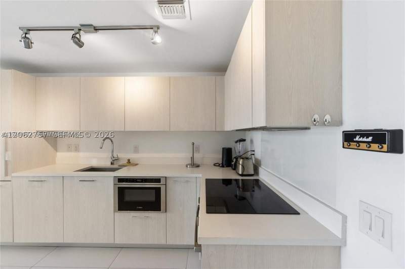 2 bedroom Condominium at 501 NE 31st St 2109, Paraiso Bayviews Condo, Miami — photo 5