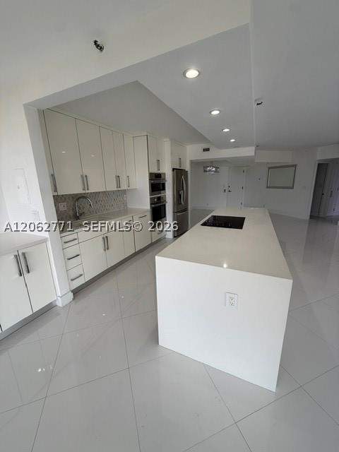 19707 Turnberry Way 24B, Aventura FL - photo 12 of 67