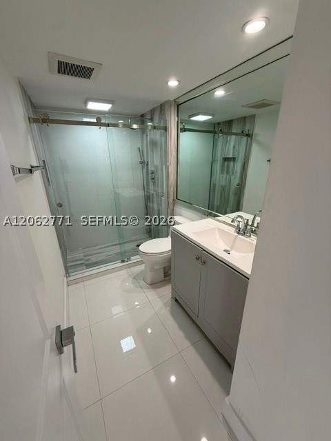 19707 Turnberry Way 24B, Aventura FL - photo 18 of 67