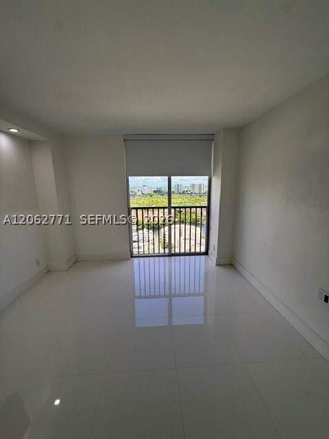 19707 Turnberry Way 24B, Aventura FL - photo 23 of 67