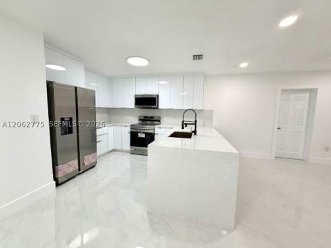 17800 NW 8th Ave, Miami Gardens FL - photo 8 of 30