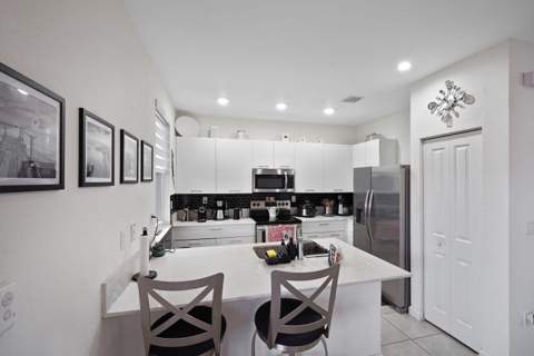 12960 NW 22nd Place, Miami FL - photo 14 of 53