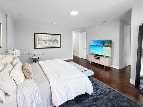 7447 NW 97th Ct, Doral FL - photo 18 of 38