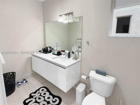 7447 NW 97th Ct, Doral FL - photo 23 of 38