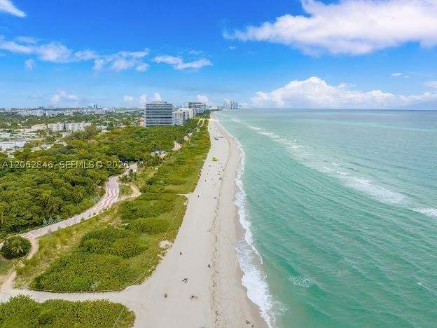 1 bedroom Condominium at 7921 Byron Ave 404, Byron Park Condo, Miami Beach — photo 2