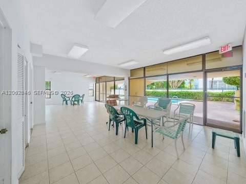 7921 Byron Ave 404, Miami Beach FL - photo 9 of 47