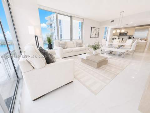 16385 Biscayne Blvd 2007, North Miami Beach FL - photo 7 of 52