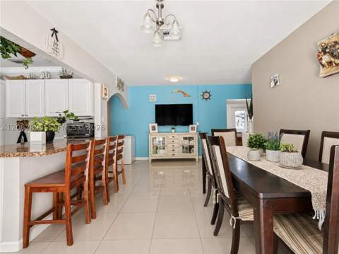 11271 SW 176th St, Miami FL - photo 11 of 34