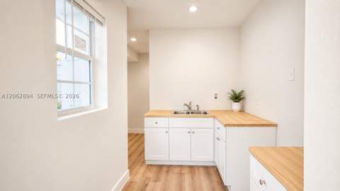 22055 Miami Ave, Miami FL - photo 18 of 33