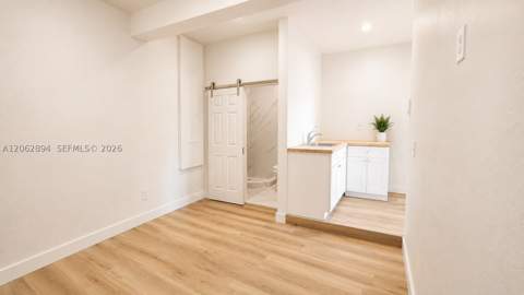 22055 Miami Ave, Miami FL - photo 20 of 33