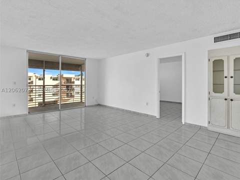 3849 NE 169th St 405, North Miami Beach FL - photo 14 of 52