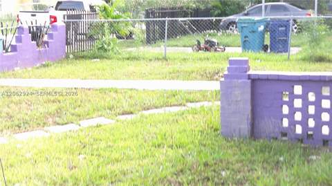 2531 NW 88th St, Miami FL - photo 15 of 17