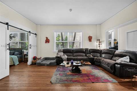 900 16th St 104, Miami Beach FL - photo 17 of 30