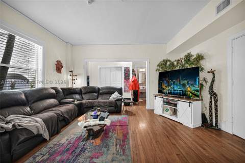 900 16th St 104, Miami Beach FL - photo 18 of 30