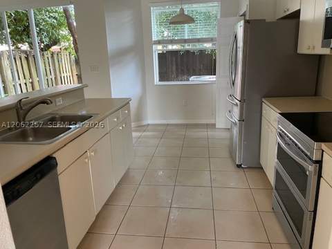 10850 SW 243rd Ln, Homestead FL - photo 7 of 23