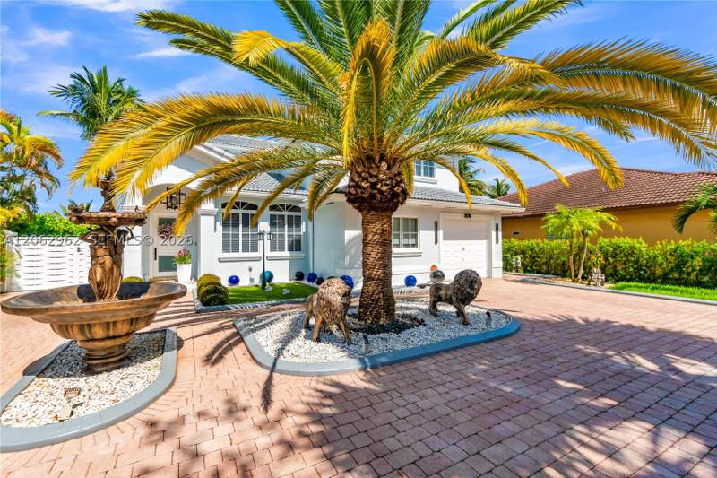 4 bedroom SingleFamilyResidence at 2776 SW 143rd Pl, Stephanie Sub 1st Addn, Miami — photo 3