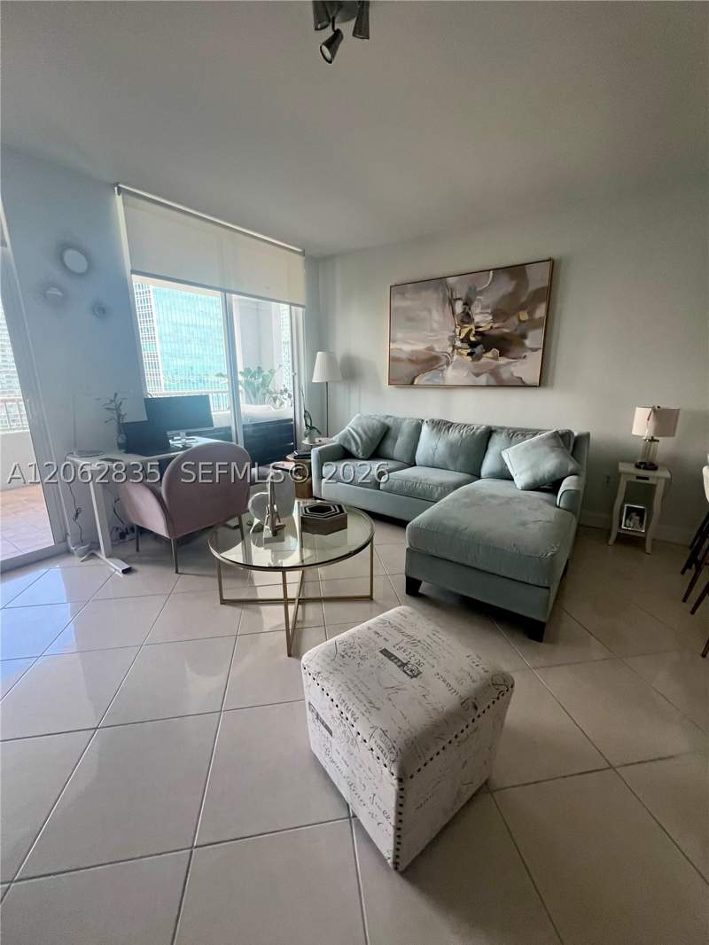 1 bedroom Condominium at 170 SE 14th St 2007, The Sail Condo, Miami — photo 5